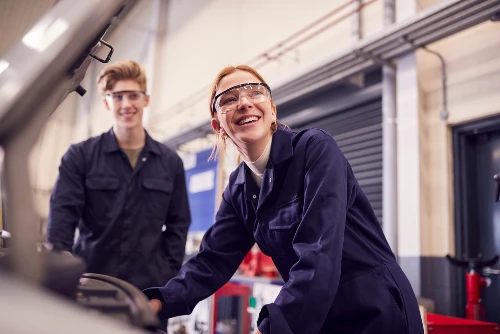 Egyre népszerűbb az okleveles technikusképzés Magyarországon borítókép