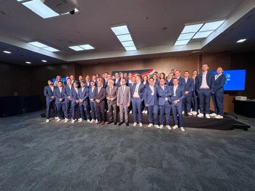 Oklevélátadás a magyar EuroSkills csapat résztvevőinek borítókép