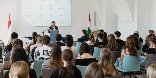 III. Dunakanyari diákmunka állásbörze borítókép